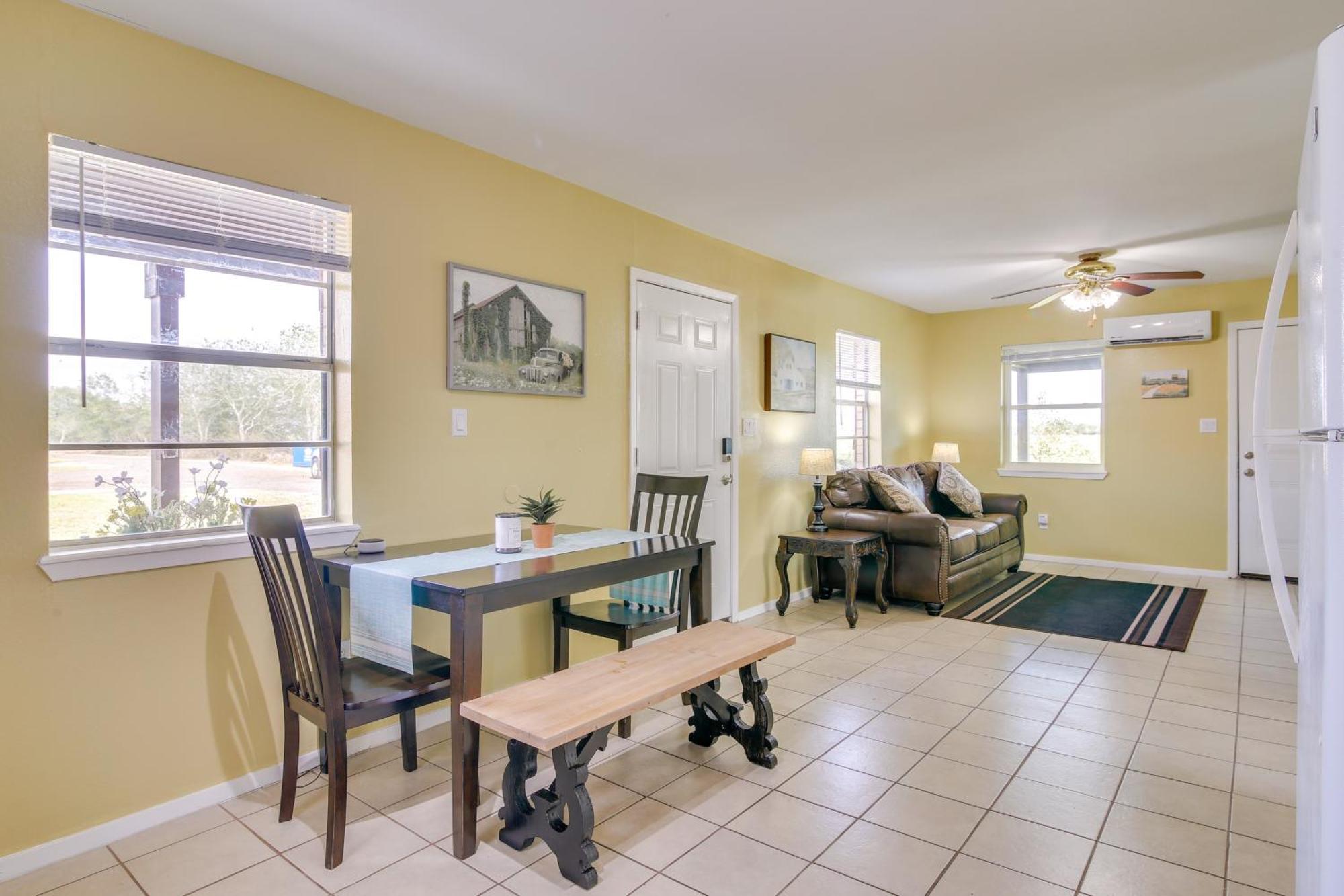 Classy San Benito Vacation Rental With Chiminea! Экстерьер фото